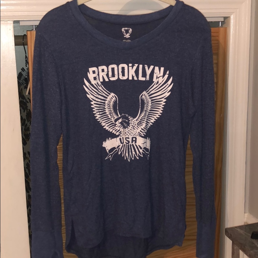 sweatshirt
